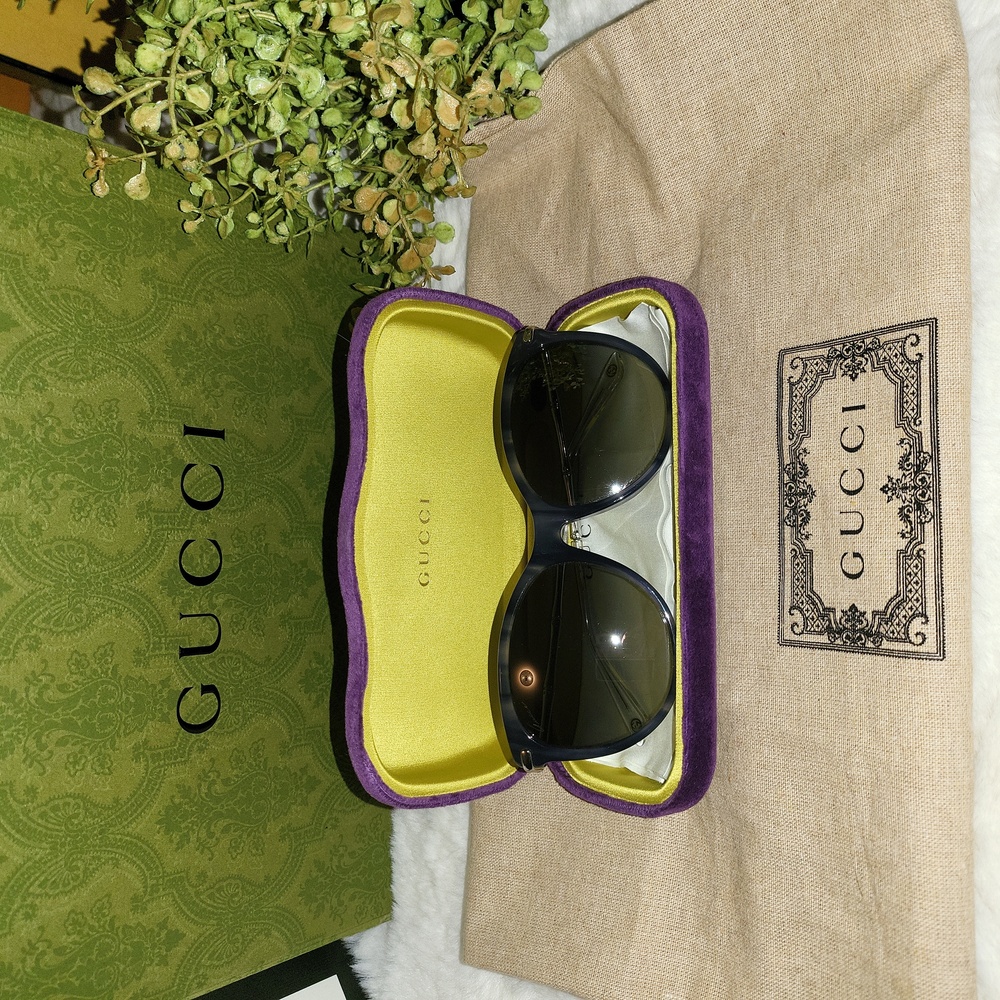 Gucci Sunglasses Blue Silver Cat Eye Frames Polarized